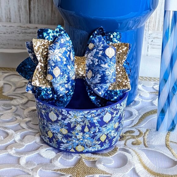 Stanley 2023 Holiday Exclusive ARCTIC TWIST 40oz Tumbler BNWT + Custom Bow/Boot - Picture 6 of 6